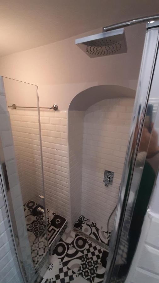 Appartement Palazzetto Di Neubourg à Naples Extérieur photo