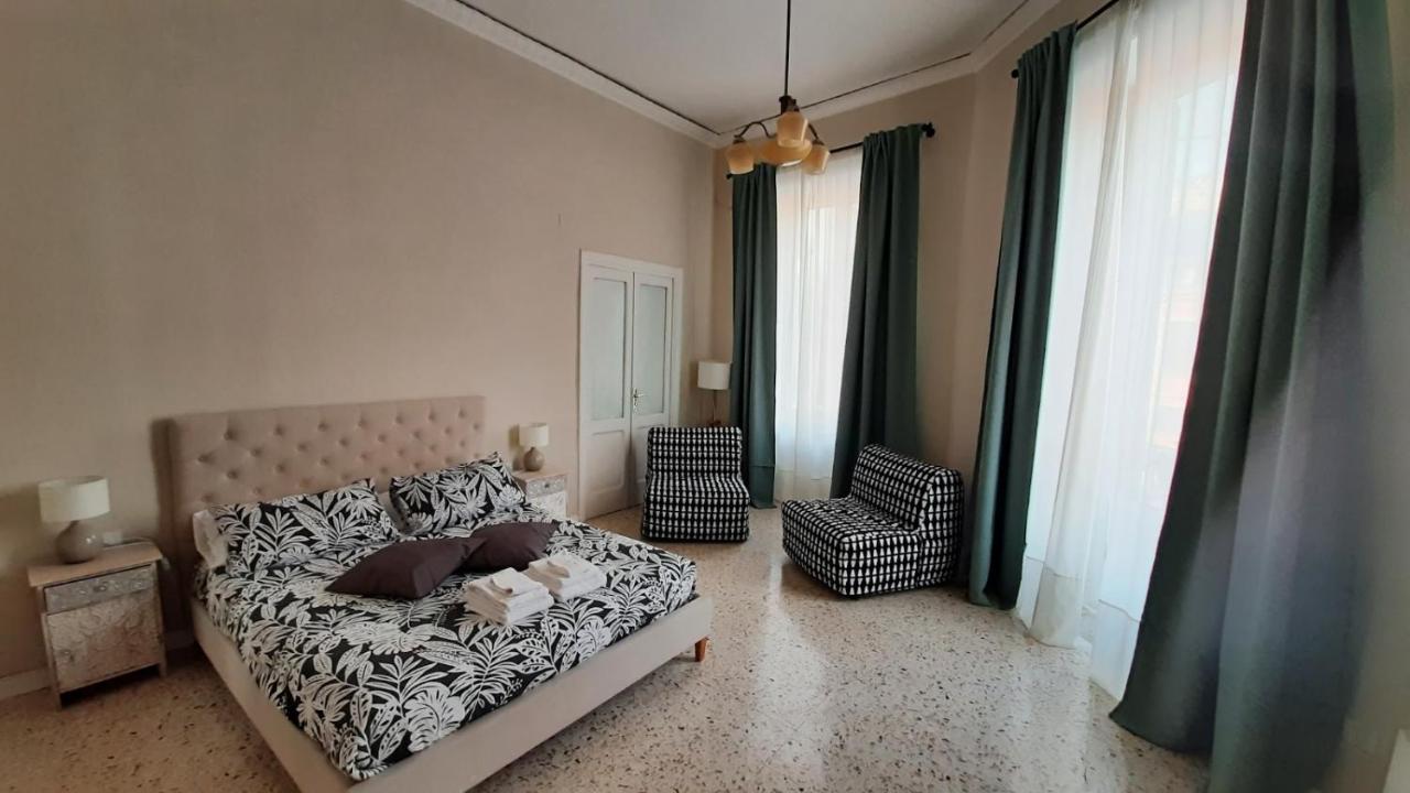 Appartement Palazzetto Di Neubourg à Naples Extérieur photo