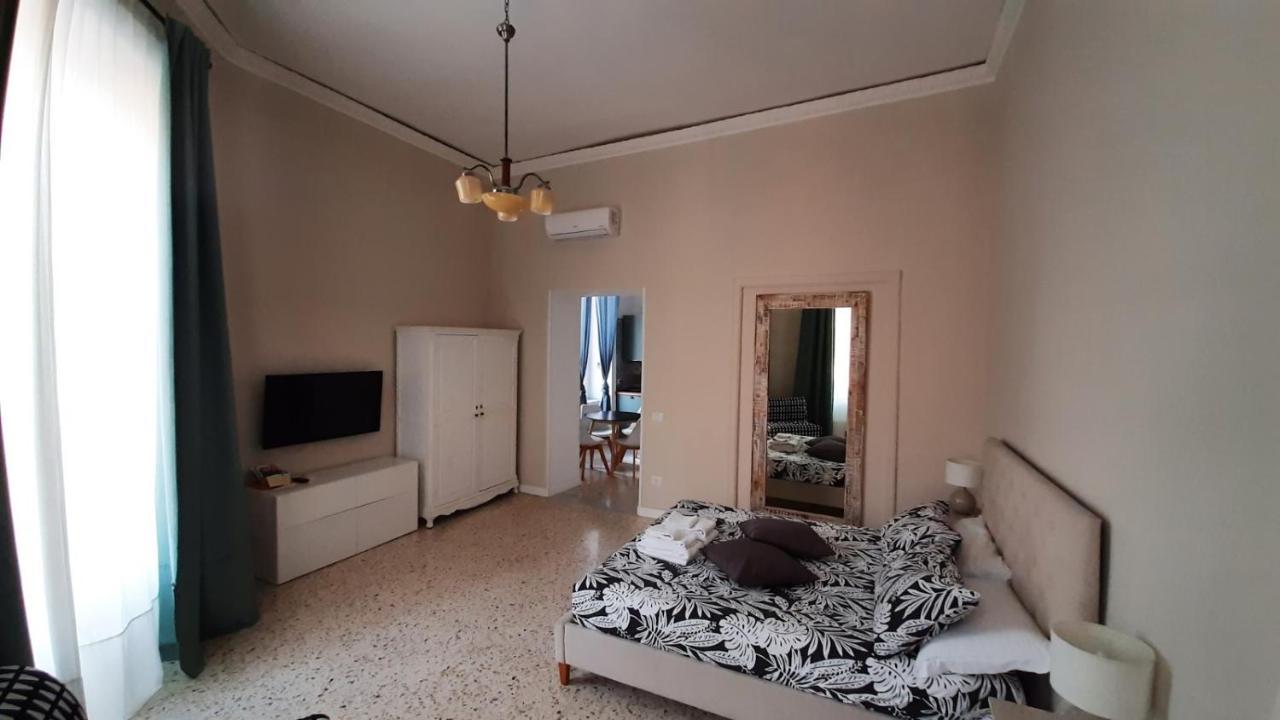 Appartement Palazzetto Di Neubourg à Naples Extérieur photo